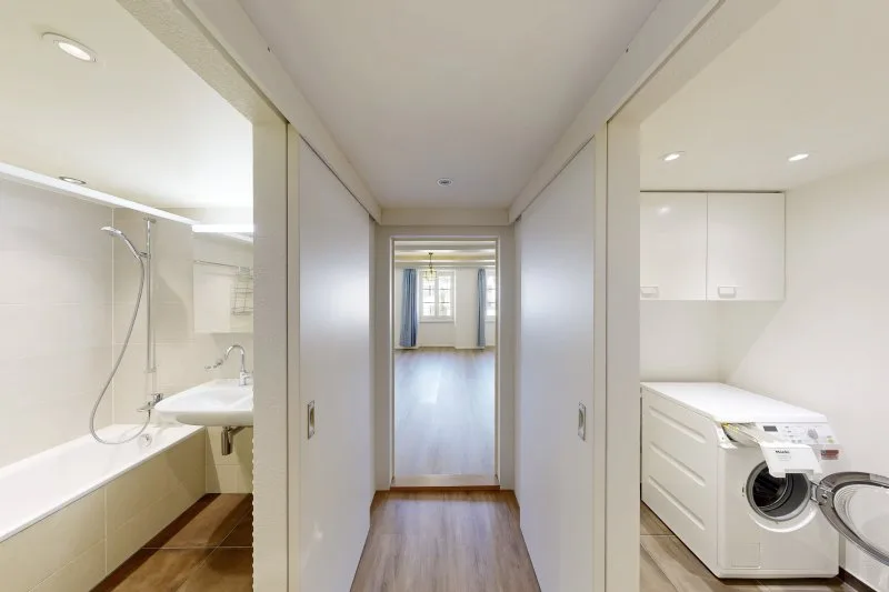02526 - 5-Room Apartment - Place du Temple 13 - Cortaillod