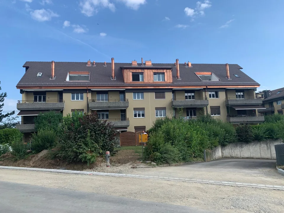 Bright 4.5-room apartment with balcony in a quiet location – Höri ZH