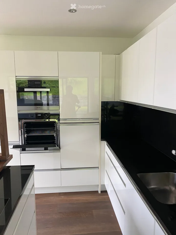 4.5-Zimmer-Terrassenwohnung in Grellingen – ruhig, modern und barrierefrei