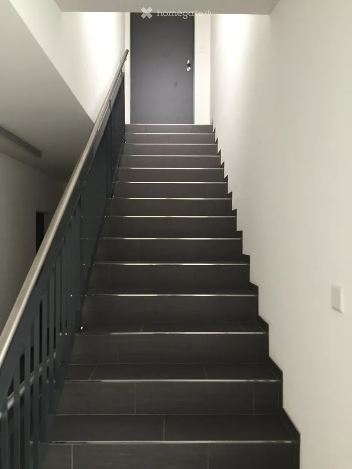 4.5-Zimmer-Terrassenwohnung in Grellingen – ruhig, modern und barrierefrei