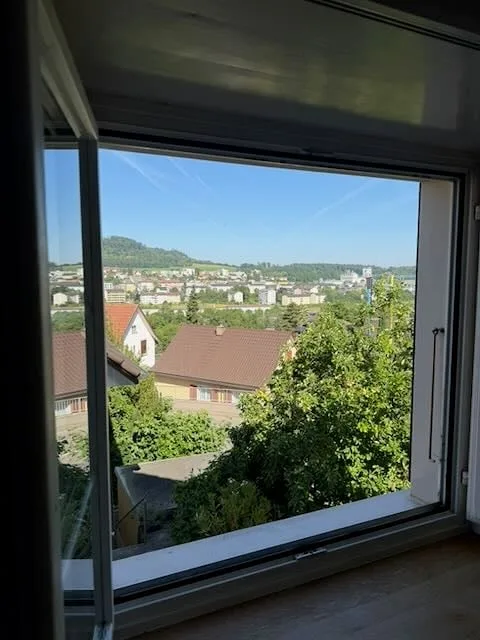 Appartement de charme de 4 pièces dans un immeuble ancien avec jardin à Füllinsdorf – disponible immédiatement !