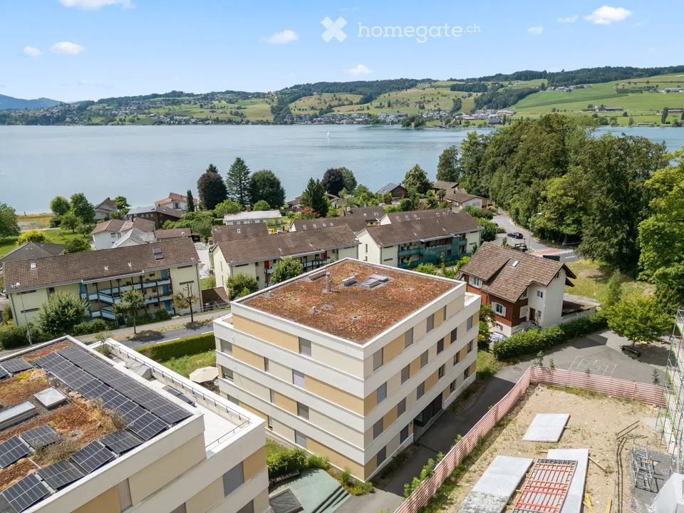 Appartamento di 3,5 locali luminoso a Greppen – moderno, tranquillo e vicino al lago