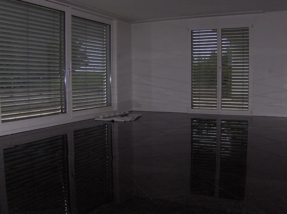 Charming 3.5-room attic apartment in Schönenberg ZH – Modern, Quiet & With a View – photo 14 of 15