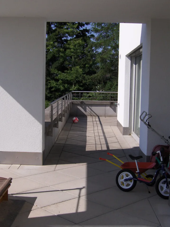 Charming 3.5-room attic apartment in Schönenberg ZH – Modern, Quiet & With a View – photo 10 of 15