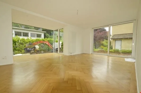 freistehendes, modernes Einfamilienhaus in Bern – Foto 2 von 8