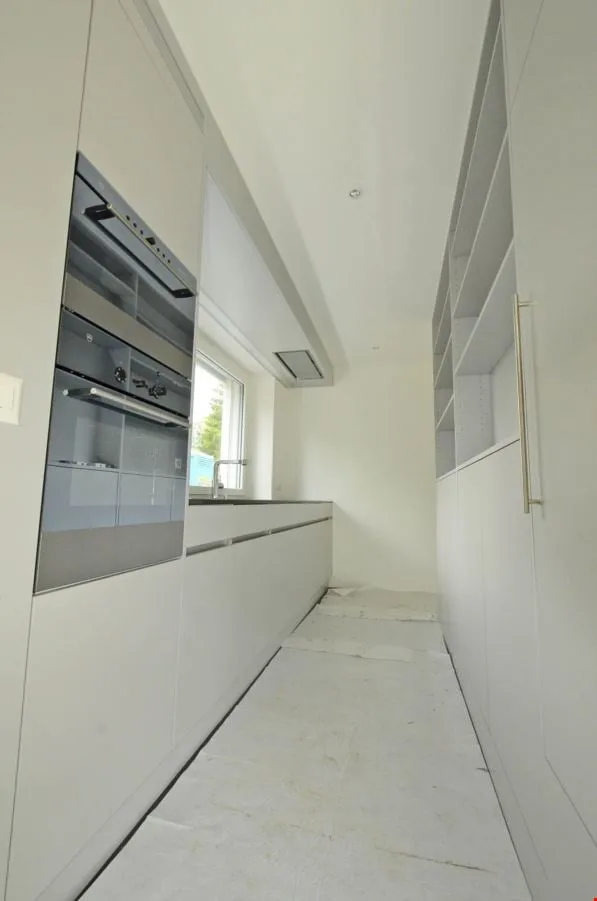freistehendes, modernes Einfamilienhaus in Bern – Foto 4 von 8