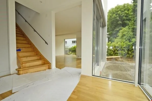 freistehendes, modernes Einfamilienhaus in Bern – Foto 3 von 8