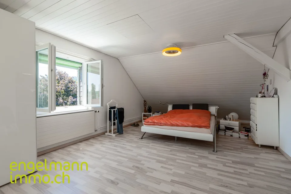 Dreifamilienhaus / Immeuble de 3 appartements – Foto 13 von 17