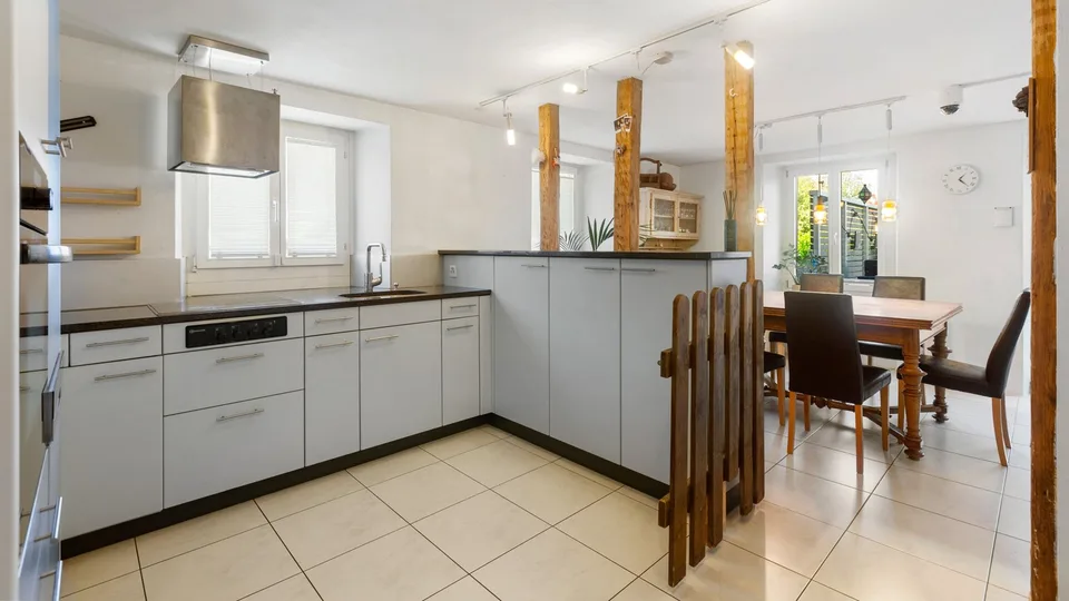 UNA CASA PIENA DI POSSIBILITÀ – foto 2 di 4