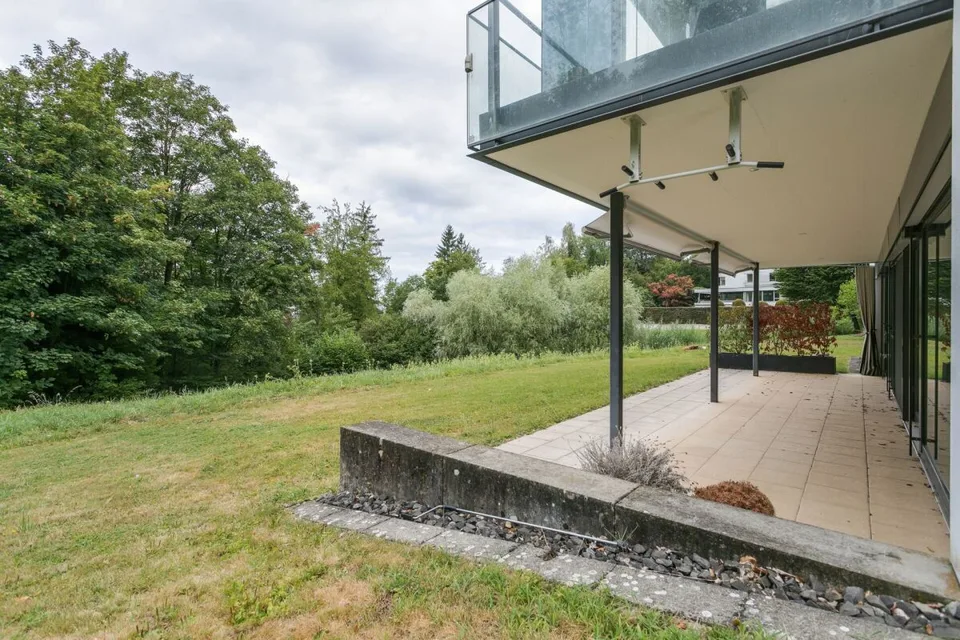 Charmante 3.5-Zimmer-Gartenwohnung mit viel Privatsphäre in der Stadt Zug – Foto 2 von 11