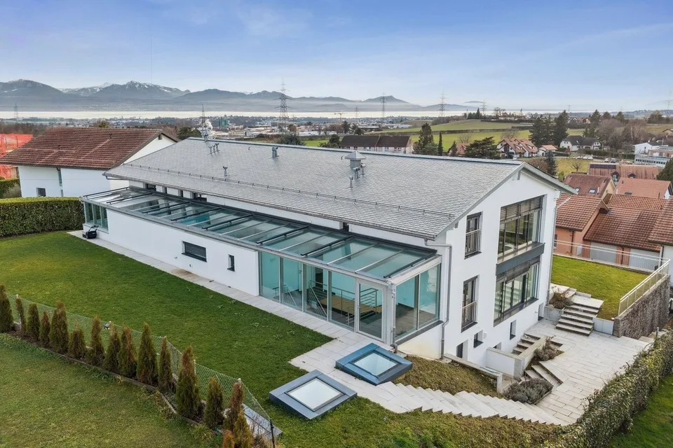Villa d'exception 8.5 pièces, vue lac et Alpes, 9 places en sous-sol – photo 13 sur 13