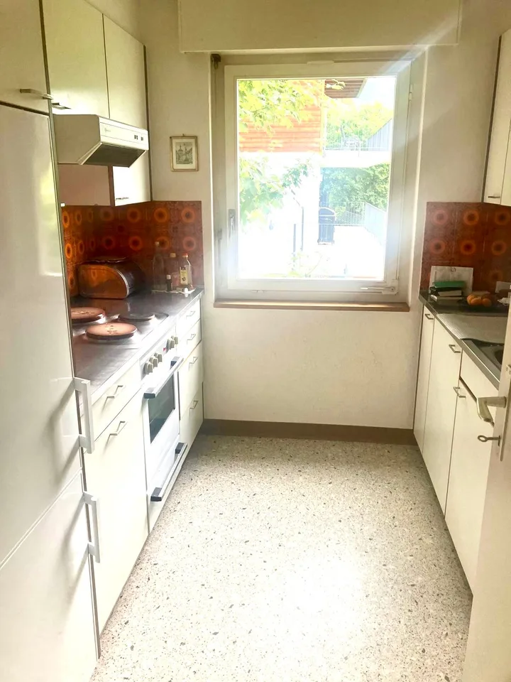 Grand appartement 2.5 pièces avec vue sur le lac et les montagnes à Heiligenschwendi