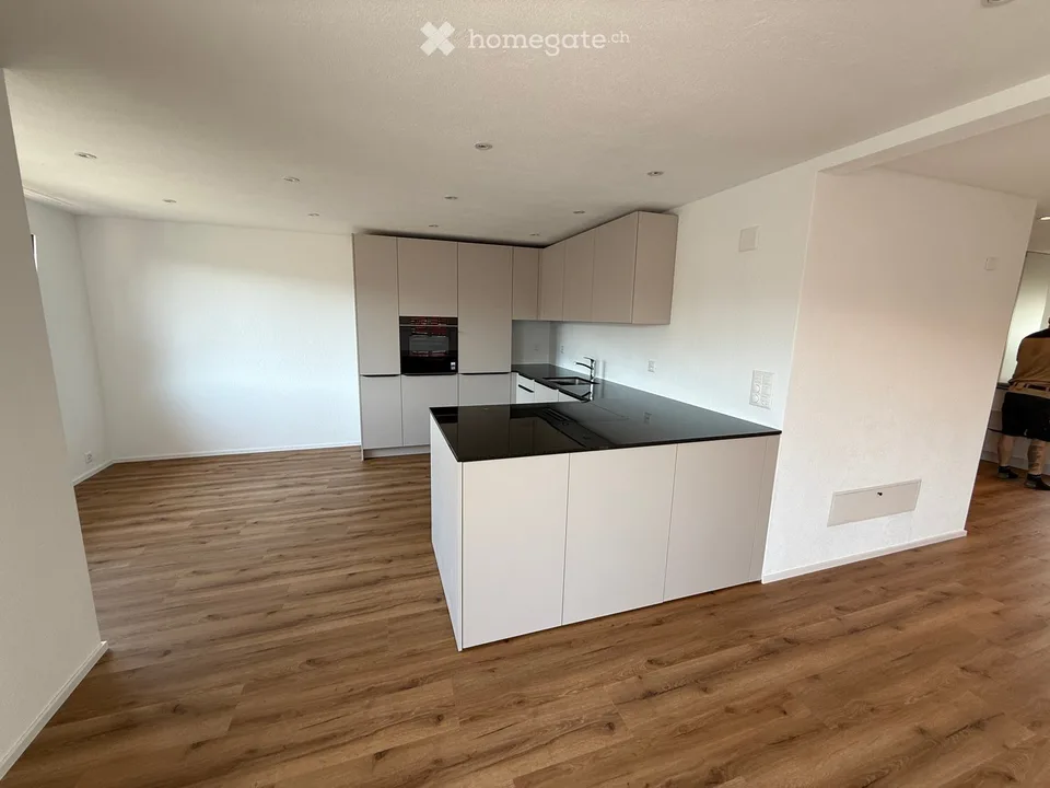 Delizioso appartamento di 3,5 locali in mansarda a Dagmersellen – disponibile immediatamente! – foto 5 di 13