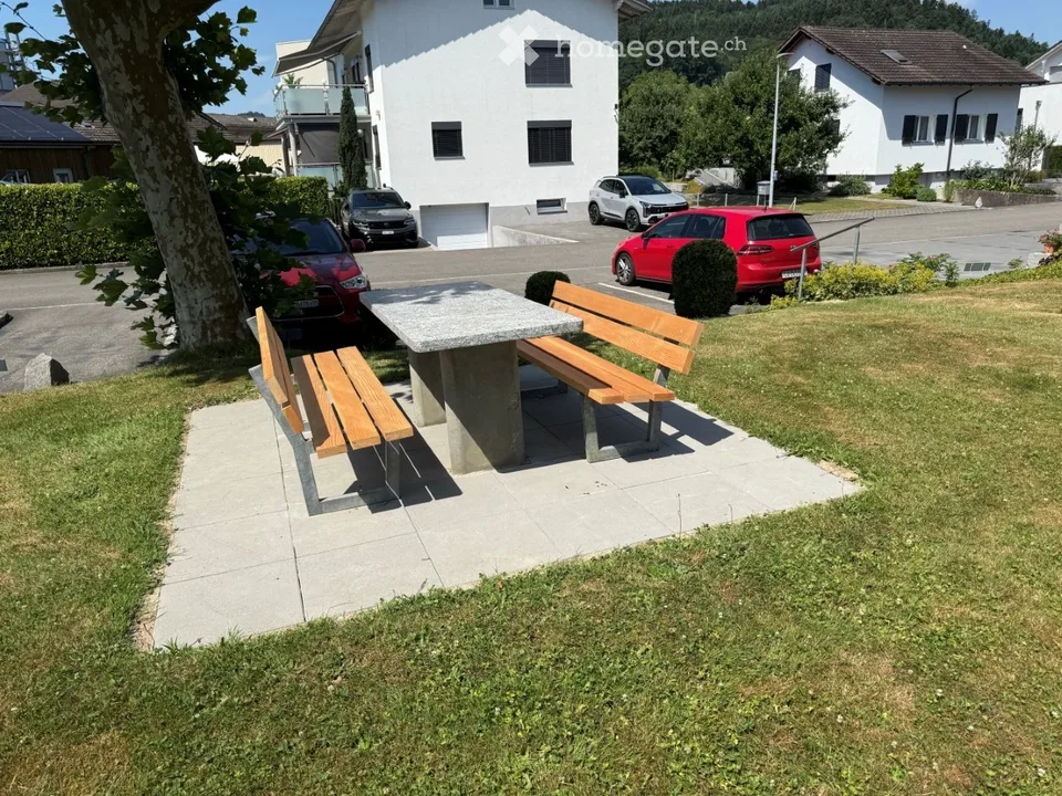 Delizioso appartamento di 3,5 locali in mansarda a Dagmersellen – disponibile immediatamente! – foto 10 di 13