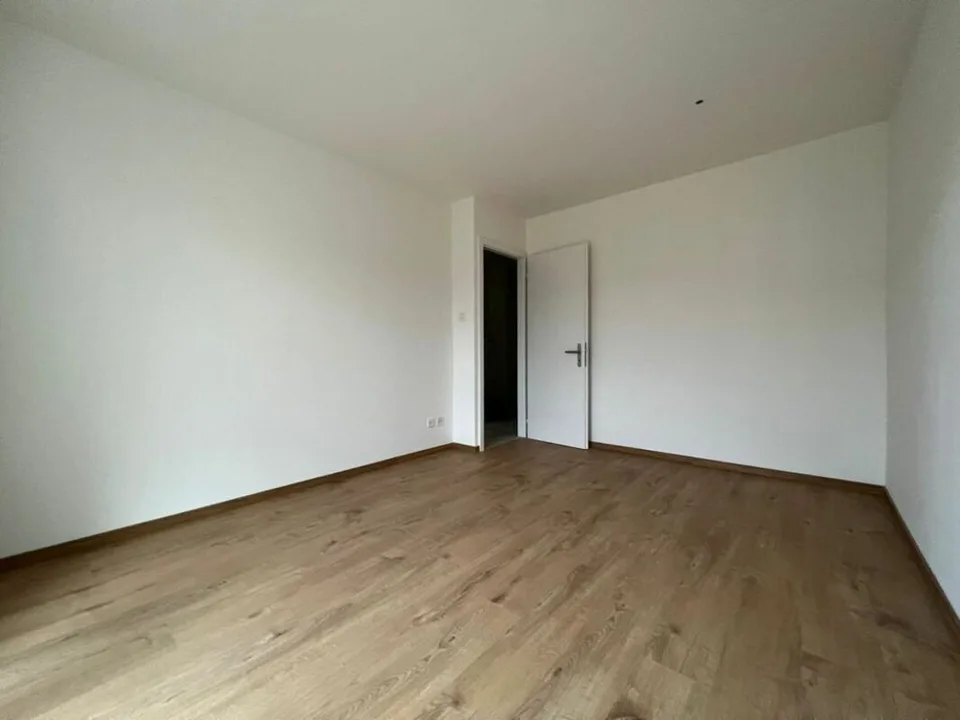 Modern 2-room apartment in a quiet location - available for rent immediately