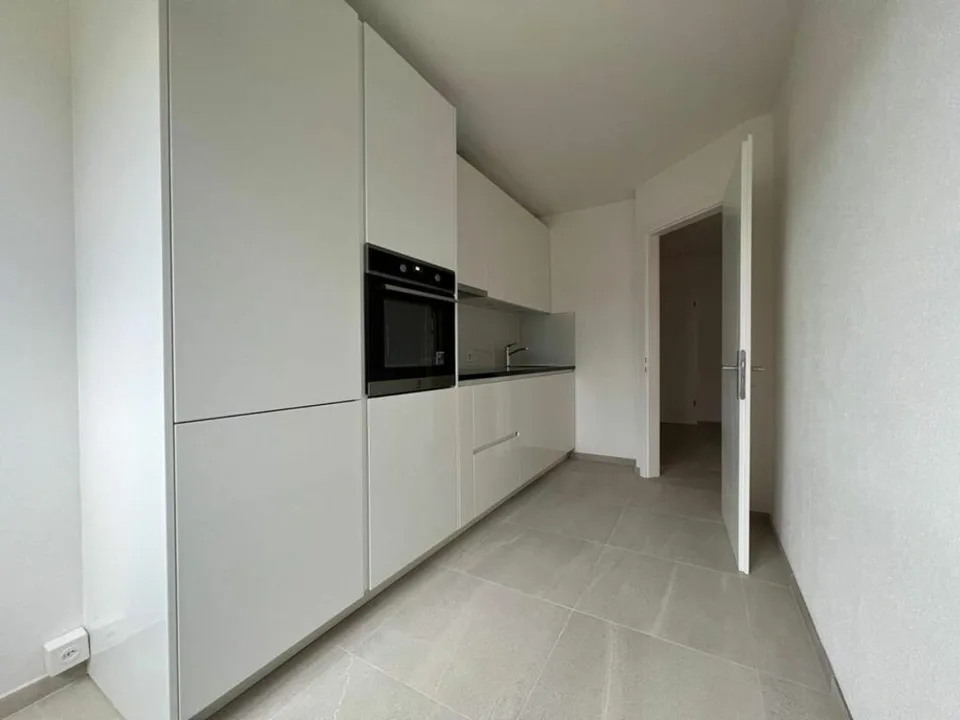 Modern 2-room apartment in a quiet location - available for rent immediately
