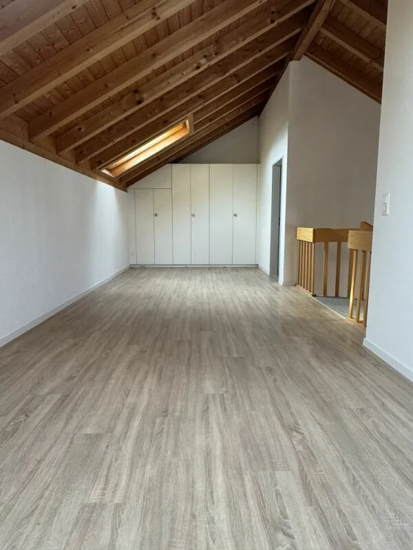 Grosszügige 5.5 Zi.- Maisonettewohnung, ca. 150m2
