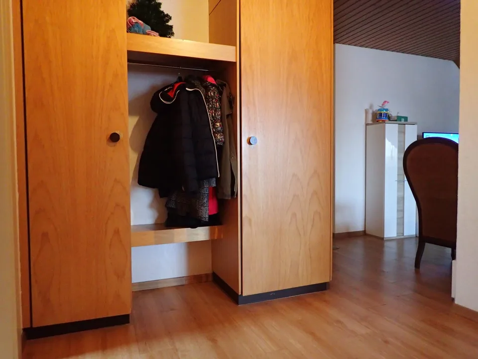 gemütliche 3.5-Zimmer-Dachwohnung mit Kamin