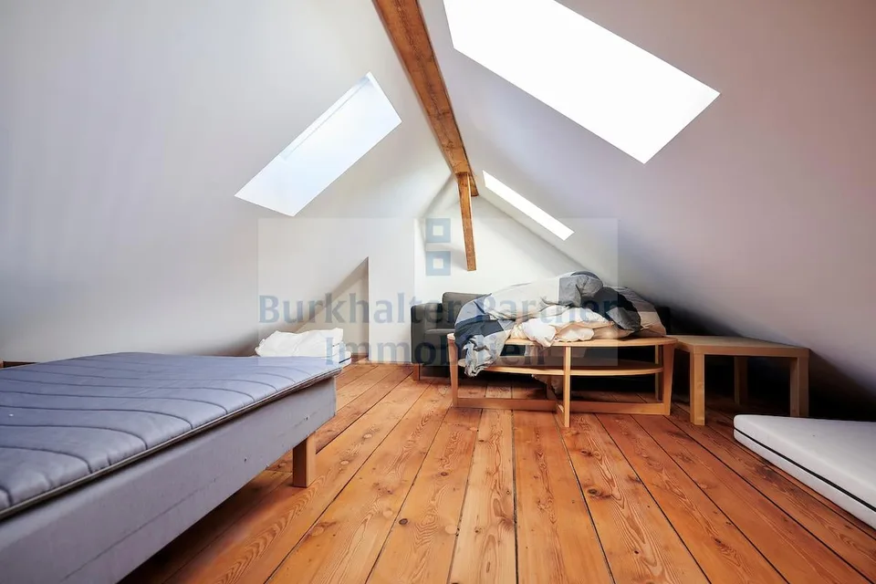 Wunderschöne Dachwohnung mit Galerie in der vorderen Länggasse! – Foto 8 von 9