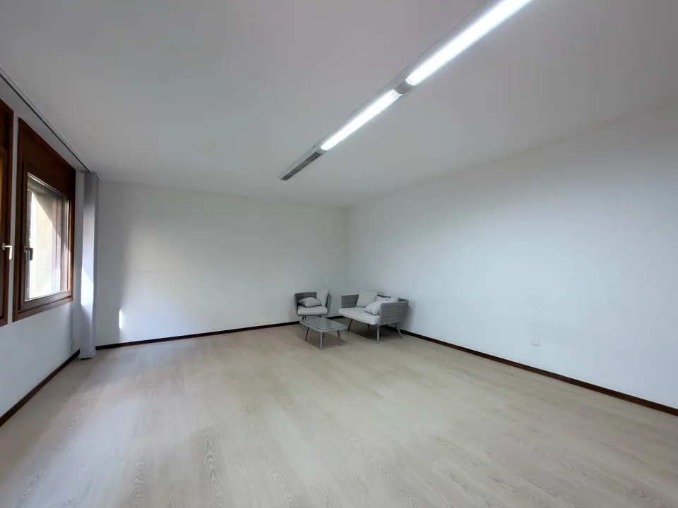Appartamento di 4.5 locali in vendita a Lugano – foto 2 di 27