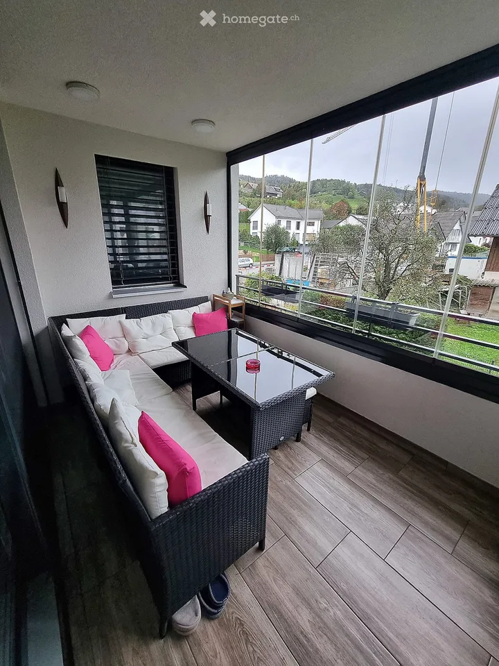 Luxurious 4.5-room apartment in Bennwil