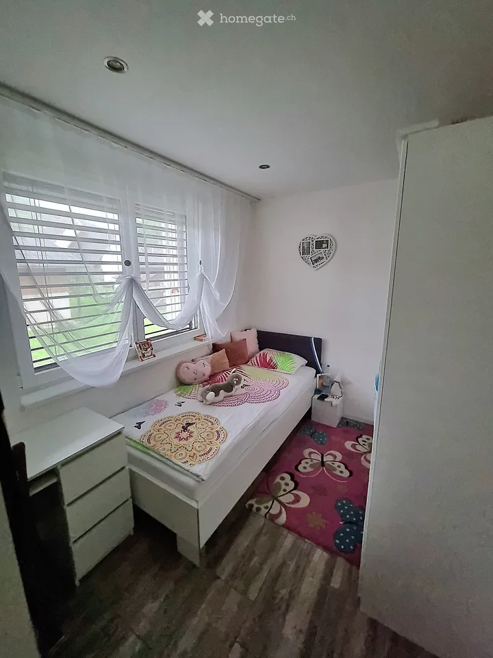 Luxurious 4.5-room apartment in Bennwil