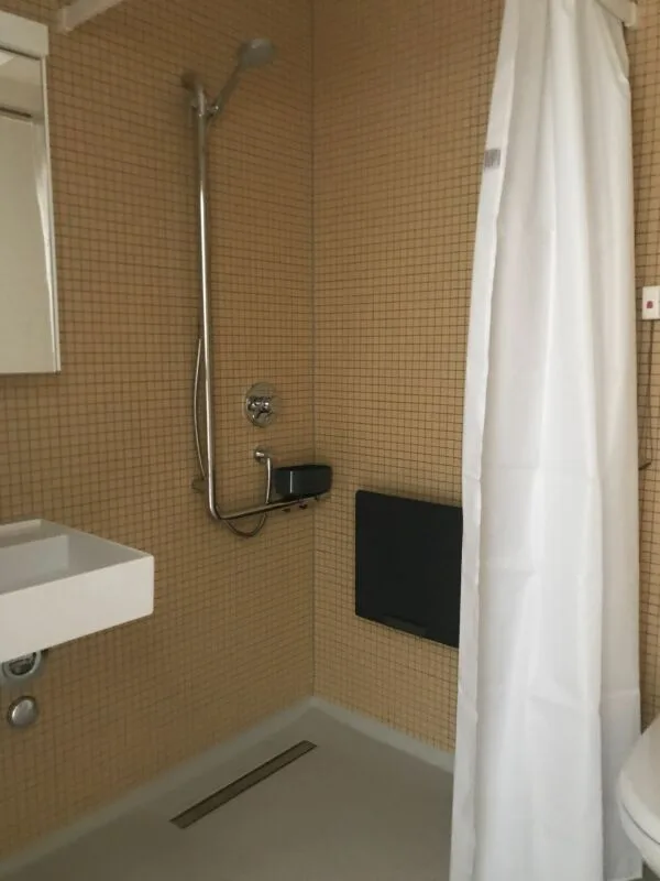 Wohnen im Alter mit Dienstleitungen in einer schönen 1½-Zimmerwohnung – Foto 11 von 11