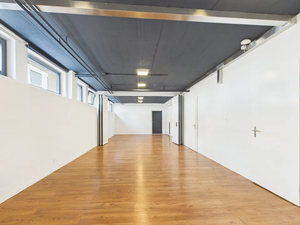 Uffici flessibili da 10m2 a 300m2 a Münsingen – foto 17 di 25