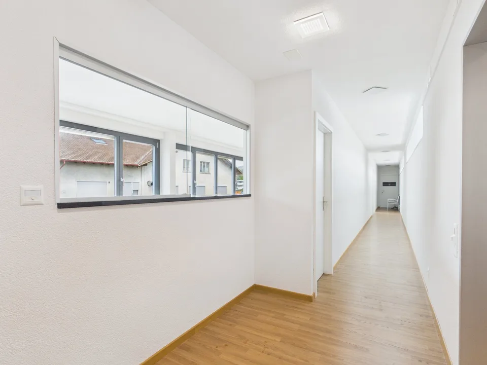 Uffici flessibili da 10m2 a 300m2 a Münsingen – foto 6 di 25