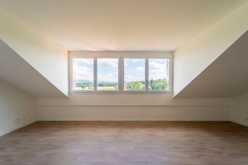 Appartement de 4.5 pièces rénové avec vue dégagée sur les Préalpes – photo 6 sur 14