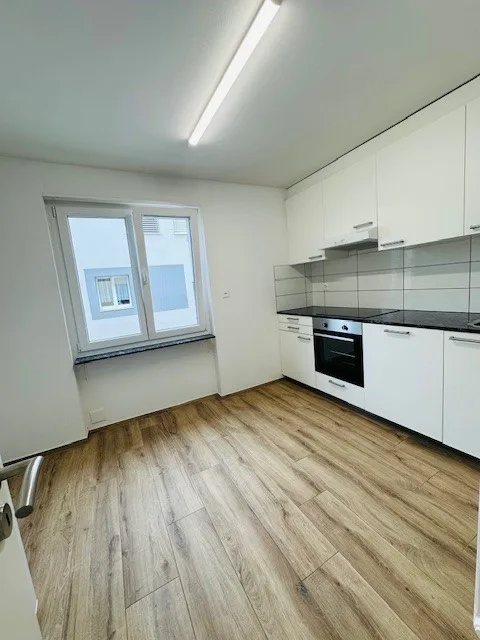Helle, renovierte 3.5-Zimmer-Wohnung mit Balkon in Münchenstein – Foto 16 von 23