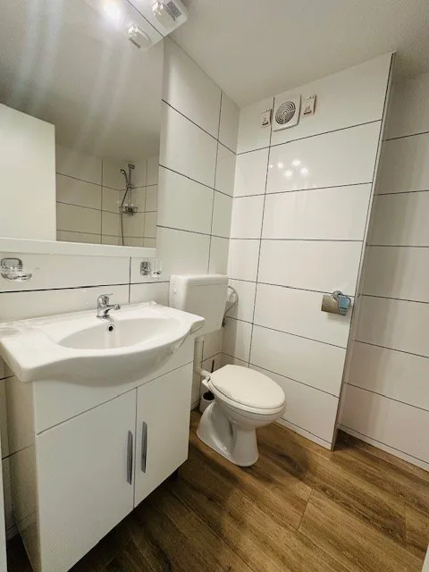 Helle, renovierte 3.5-Zimmer-Wohnung mit Balkon in Münchenstein – Foto 20 von 23