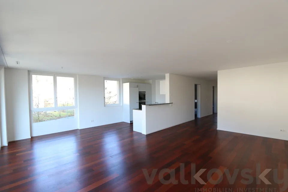 Luxus - 3.5 Zimmer Wohnung direkt beim Bahnhof Ebikon – Foto 3 von 13