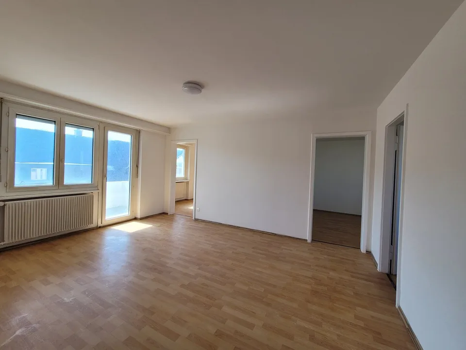 Bright 4-room apartment with balcony in Gerlafingen – available from October 2026 – photo 3 of 6