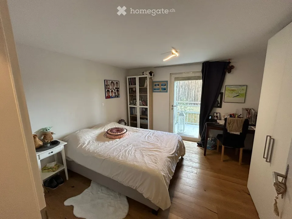 Moderne 3.5-Zimmer-Wohnung in ruhiger Lage von Truttikon und mit einzigartiger Gartenanlage