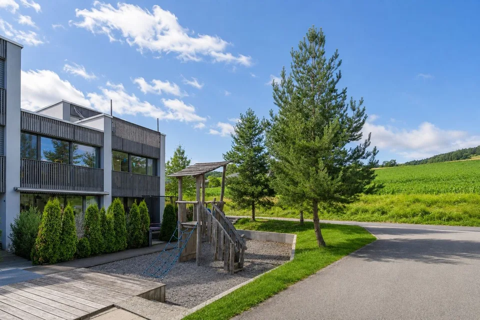 Modernes Reiheneckhaus mit Dachterrasse – Foto 8 von 13