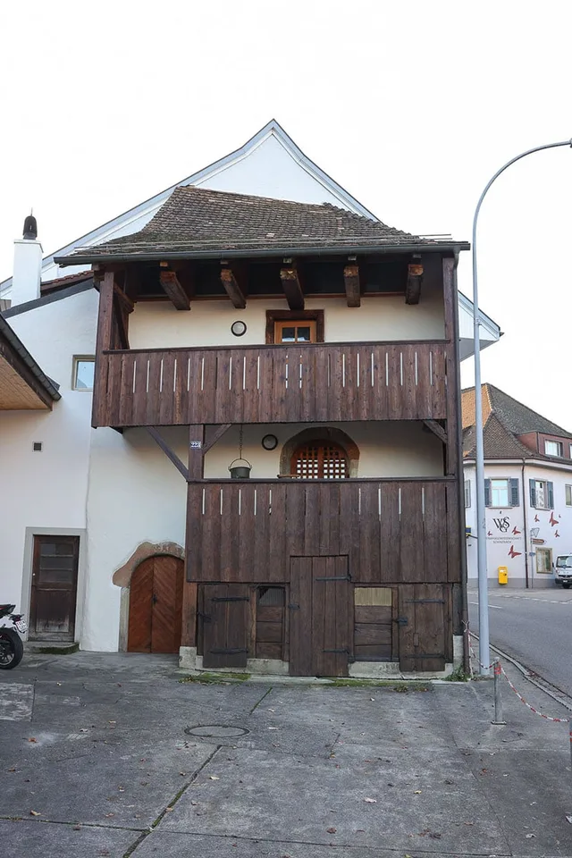 Casa unifamiliare affascinante con carattere a Schinznach – foto 2 di 21