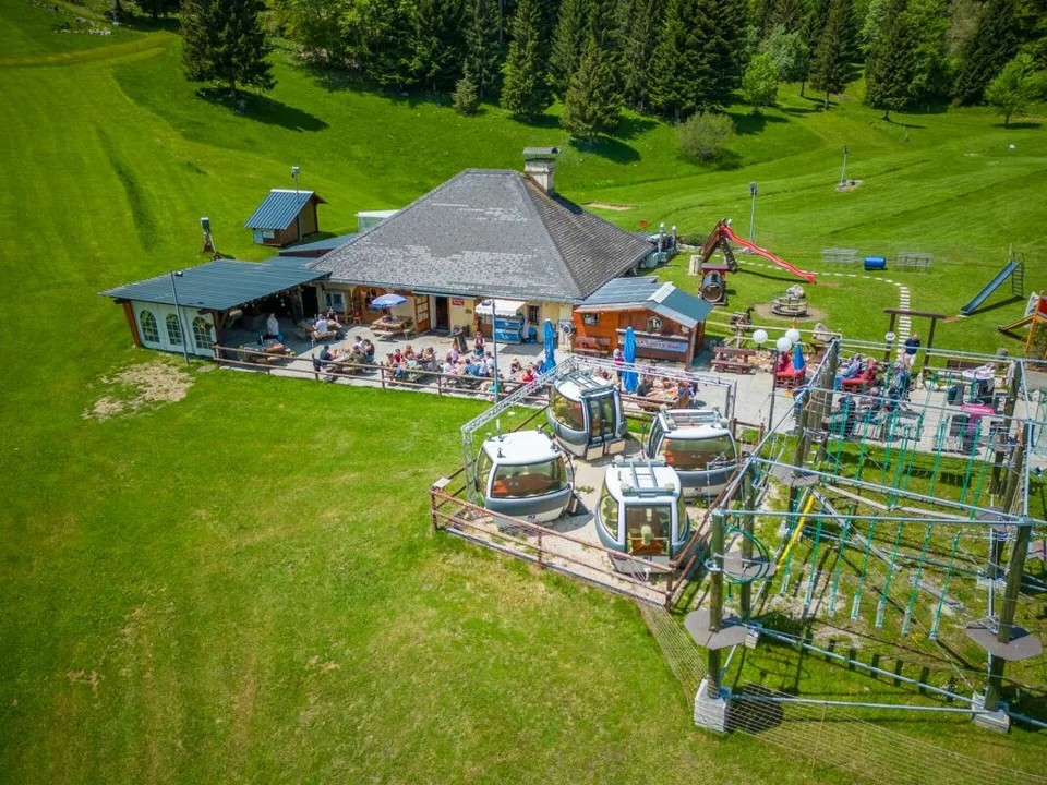 Basse-Ruche Ristorante e attività di svago – foto 7 di 12