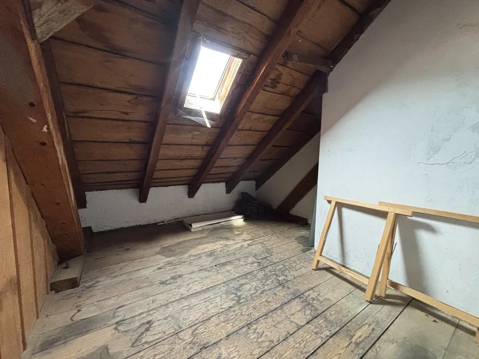 Grosszügige Loft mit separatem Schlafzimmer – Foto 11 von 12