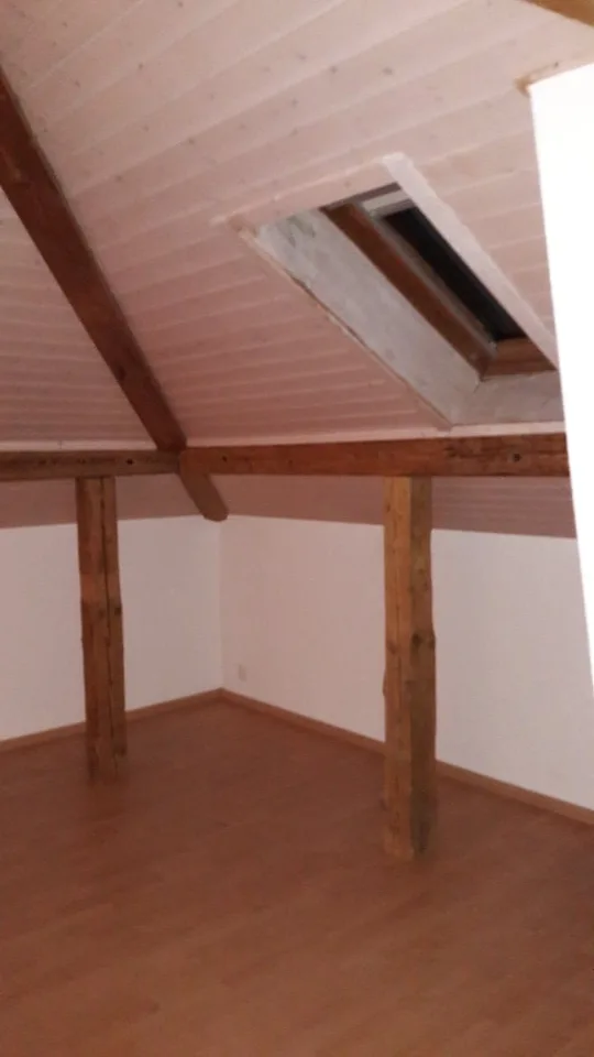 Charmante 4-Zimmer-Dachwohnung – Foto 10 von 13