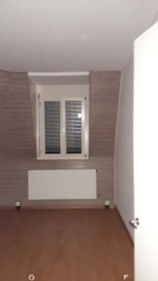 Charmante 4-Zimmer-Dachwohnung – Foto 7 von 13