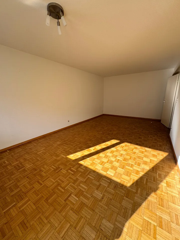Sonniges Studio mit Weitsicht