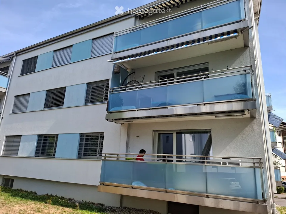 Apartment for rent 35 with balcony and parking space