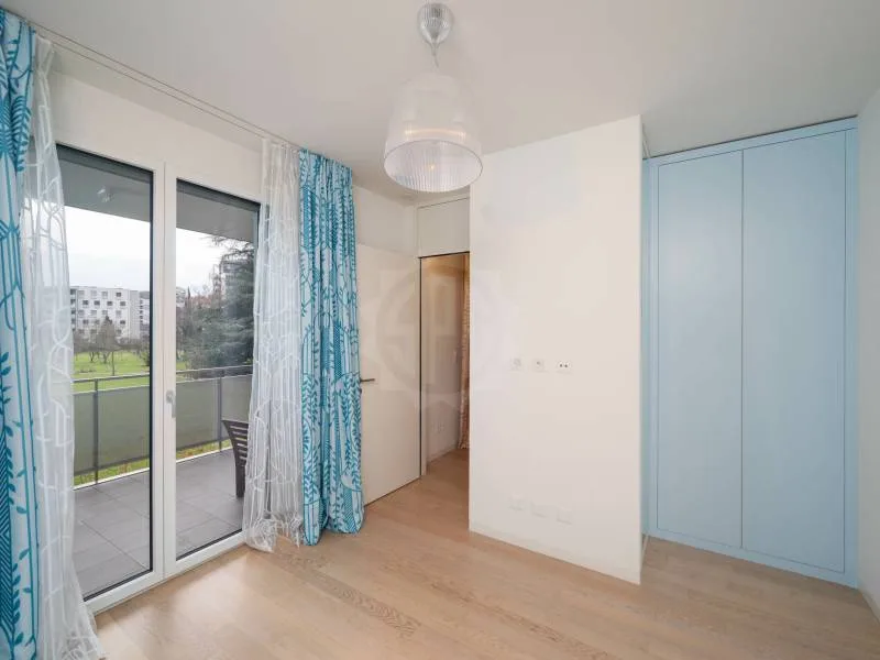 7 Zimmer Wohnung in Cologny | UrbanHome