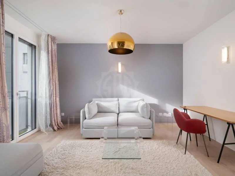 7 Zimmer Wohnung in Cologny | UrbanHome