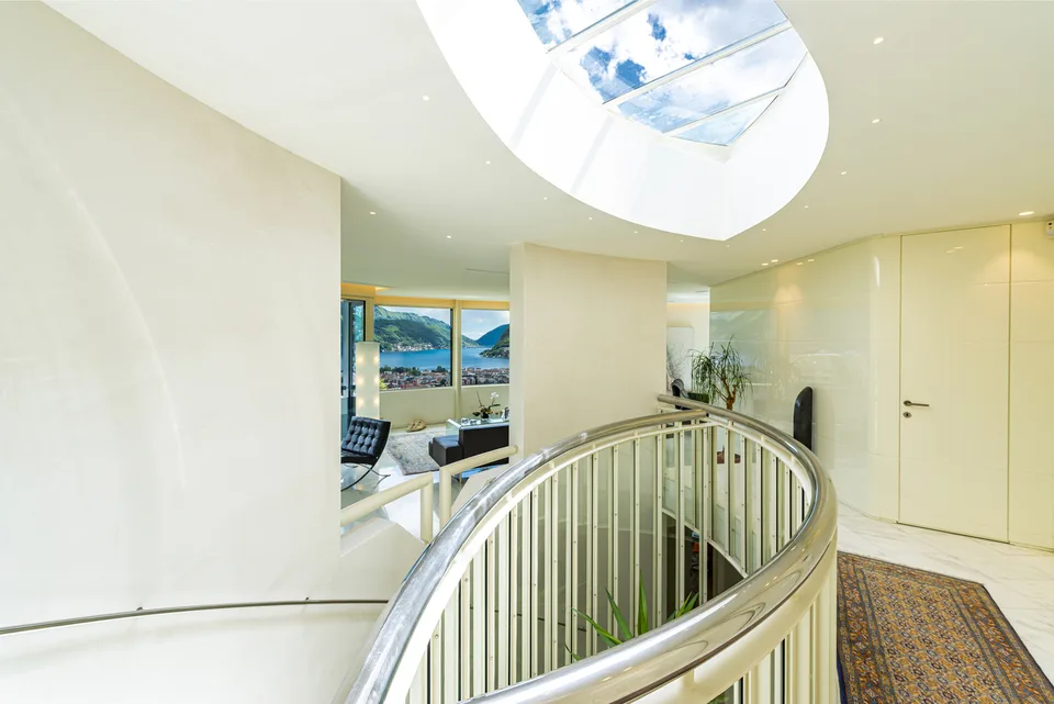Moderna villa con privacy e stupenda vista lago – Foto 10 von 13