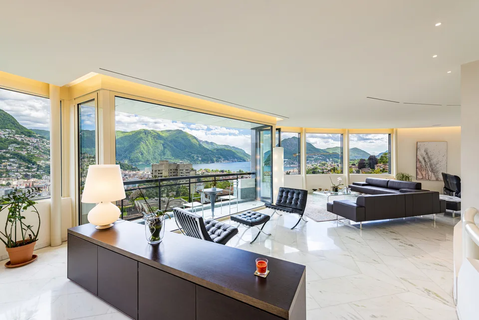 Moderna villa con privacy e stupenda vista lago – Foto 8 von 13