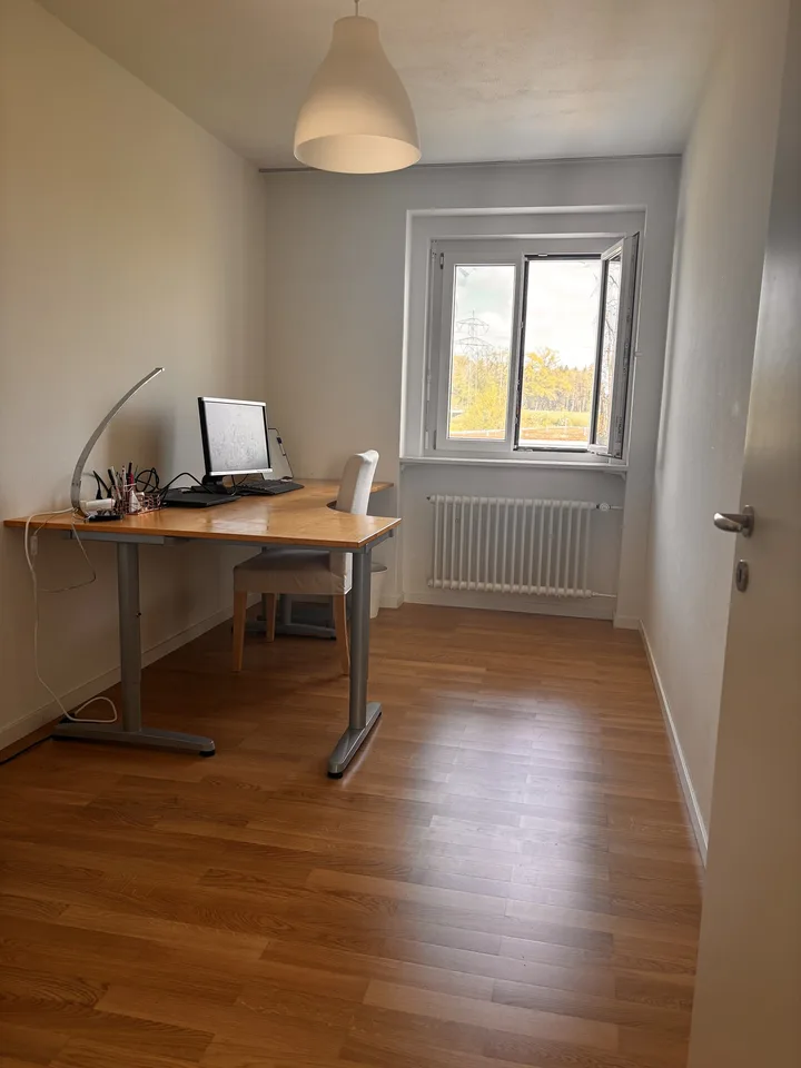 3 ZI-WOHNUNG IN ZÜRICH - KREIS 11 SEEBACH, MÖBLIERT, TEMPORÄR – Foto 4 von 6