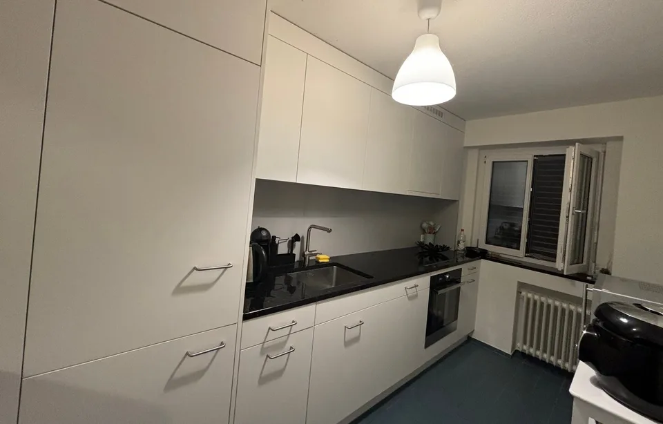 3 ZI-WOHNUNG IN ZÜRICH - KREIS 11 SEEBACH, MÖBLIERT, TEMPORÄR – Foto 2 von 6
