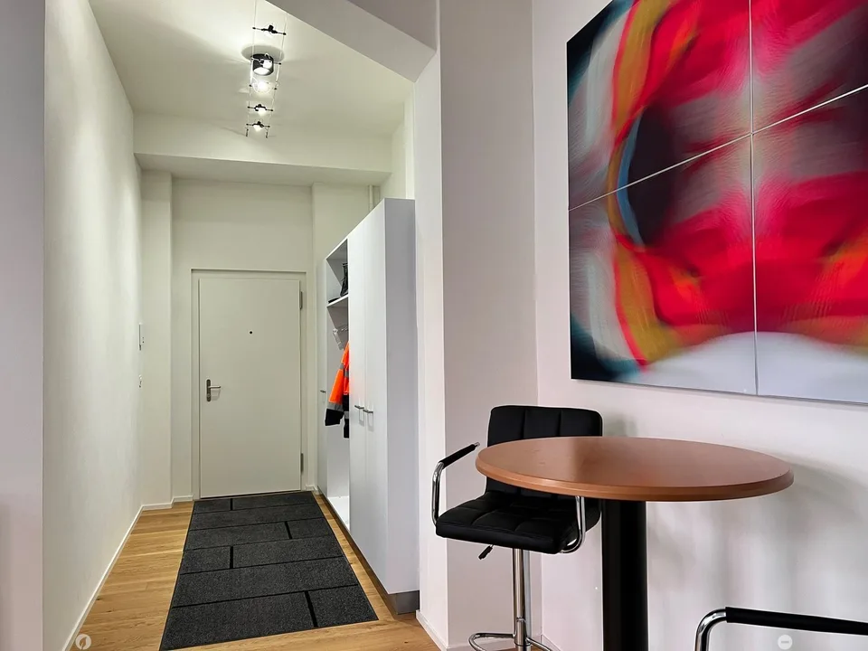 Grosszügiges Loft-Atelier / Büro an zentraler Lage – Foto 6 von 7